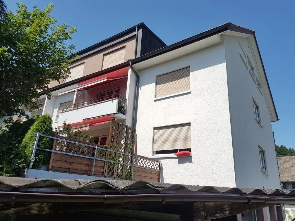 Fassadenrenovation in Hinteregg – MALER TEAM Wyss & Partner GmbH