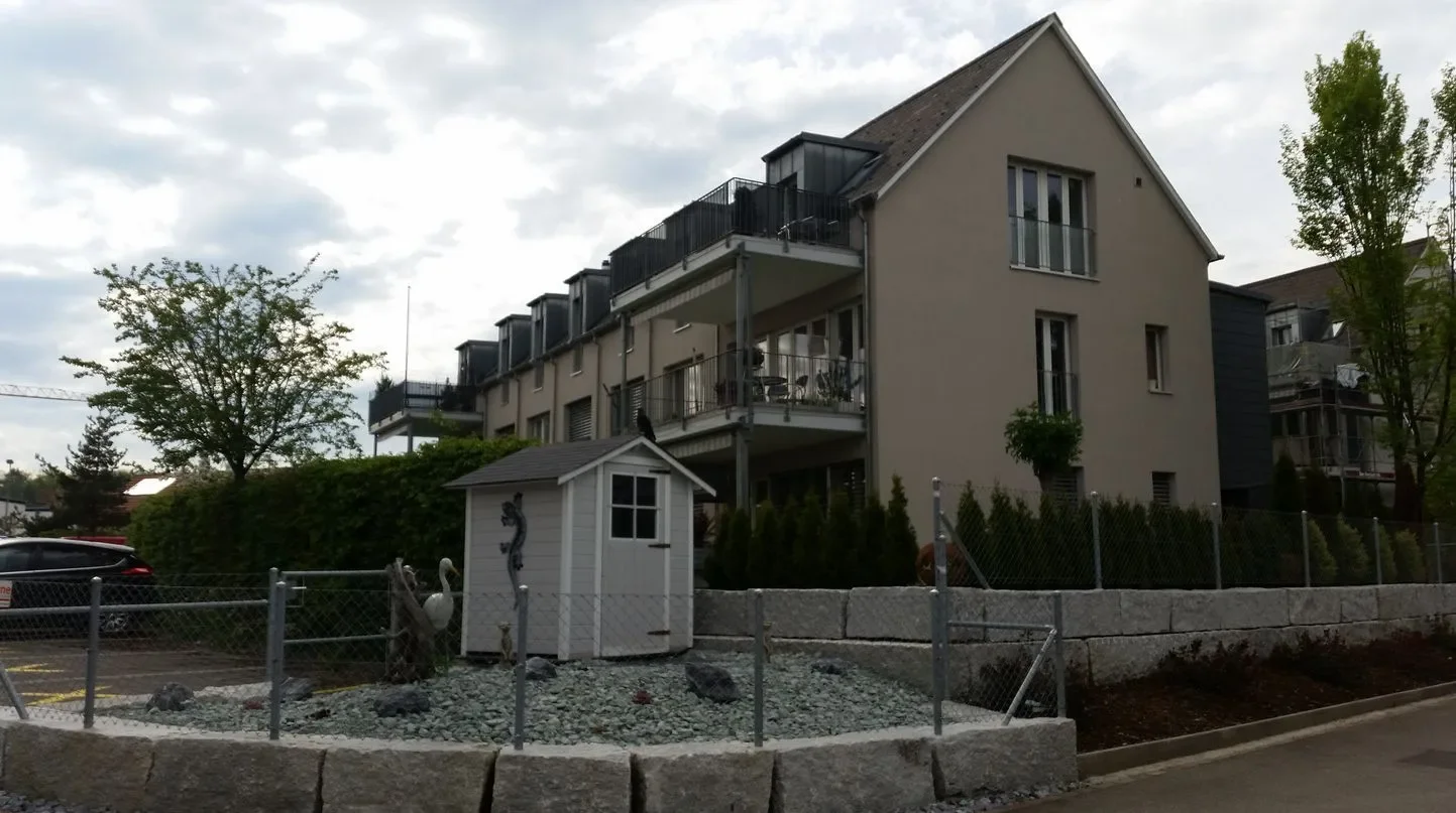 Fassadenrenovation in Hombrechtikon – MALER TEAM Wyss & Partner GmbH