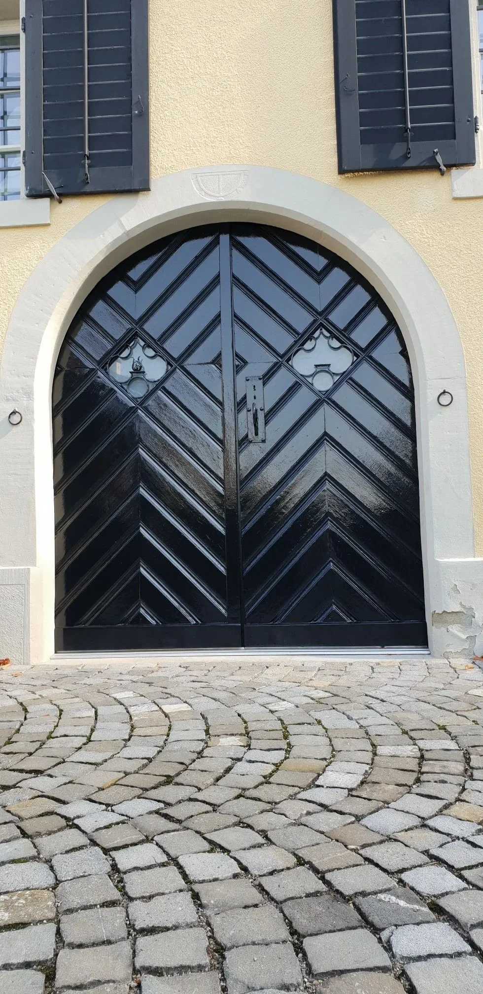 Fassadenrenovation in Meilen – MALER TEAM Wyss & Partner GmbH
